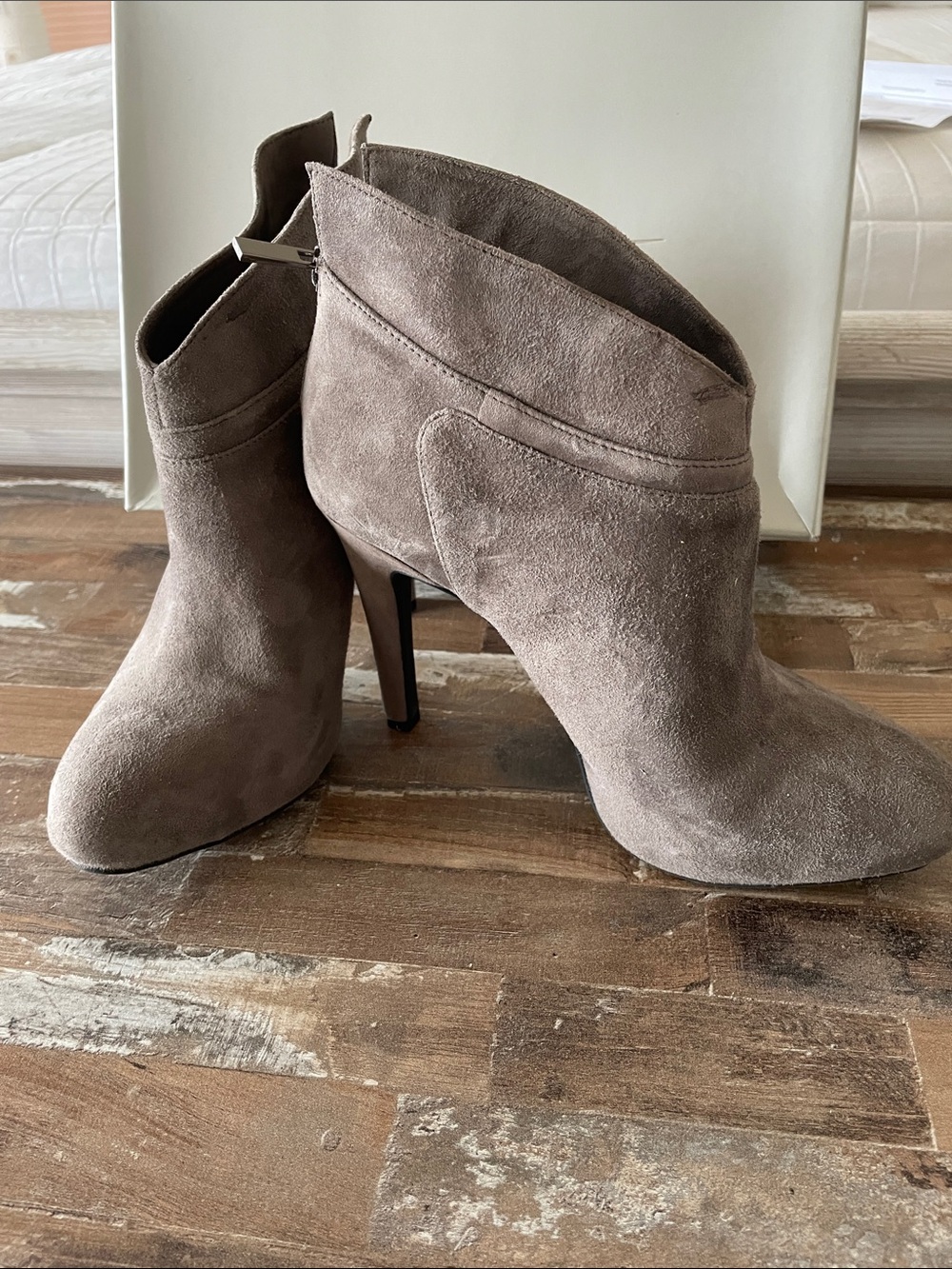 Jessica Simpson Booties - Picture 2 of 8